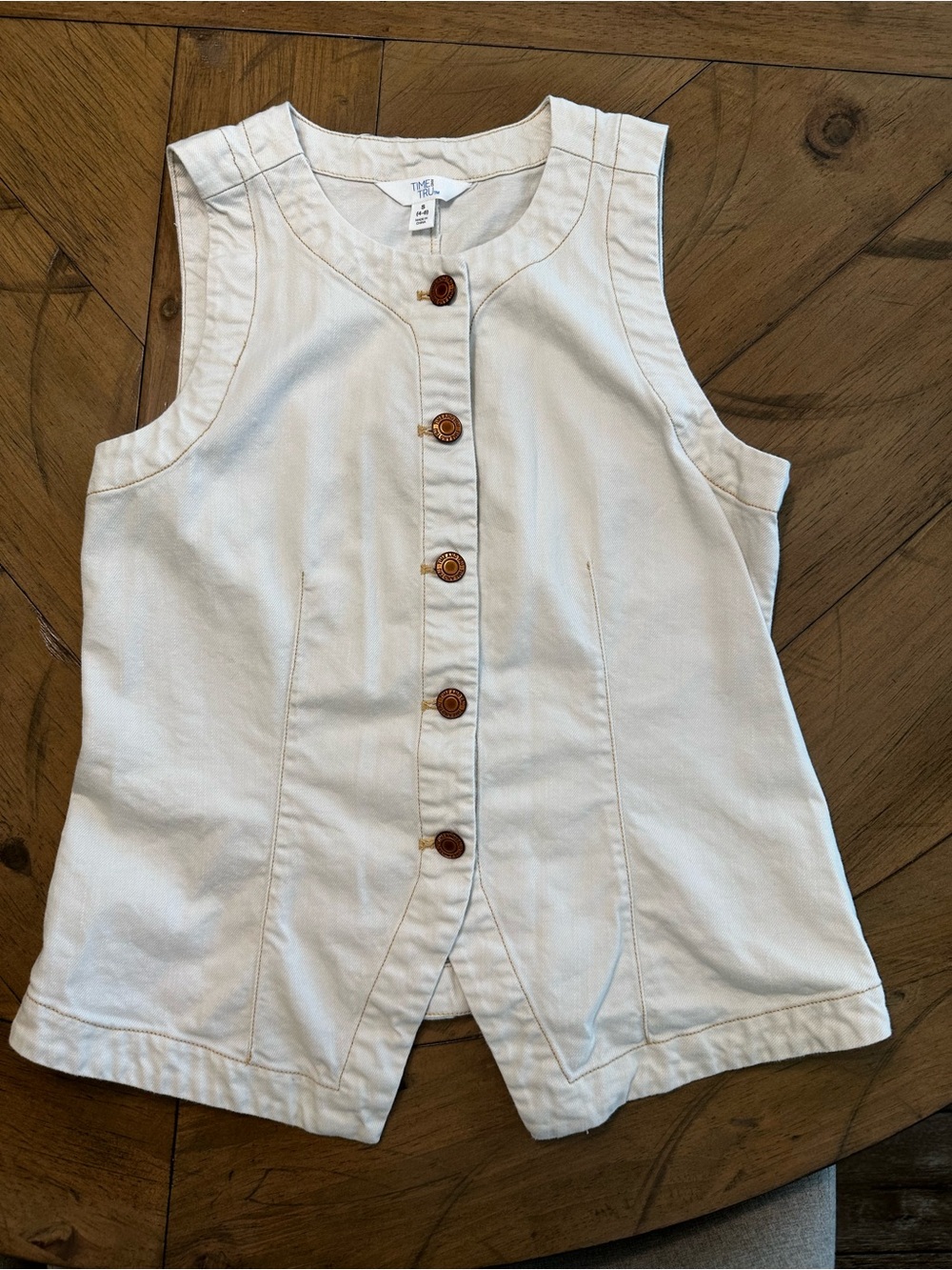 Time and Tru Cream Button-Front Vest Top
